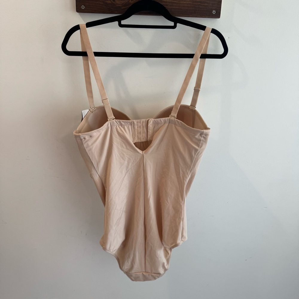 NWT Wacoal Reshape Strapless Shaping Bodybriefer 38G‎ Nude - Picture 5 of 6